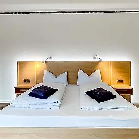 Smart B&b2 Bb2 307 מלון